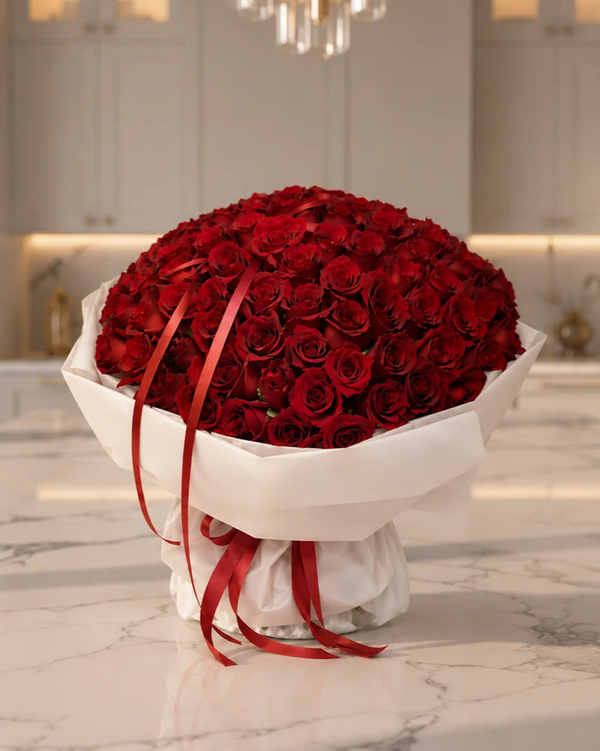 Amour Pour Toujours detail — luxury flowers Dubai | Miss Florenski
