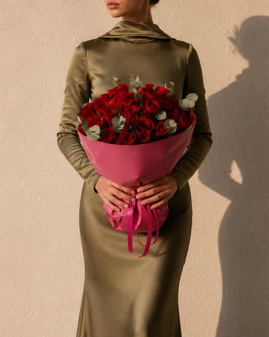 Baiser Rose — luxury floral arrangement Dubai | Miss Florenski