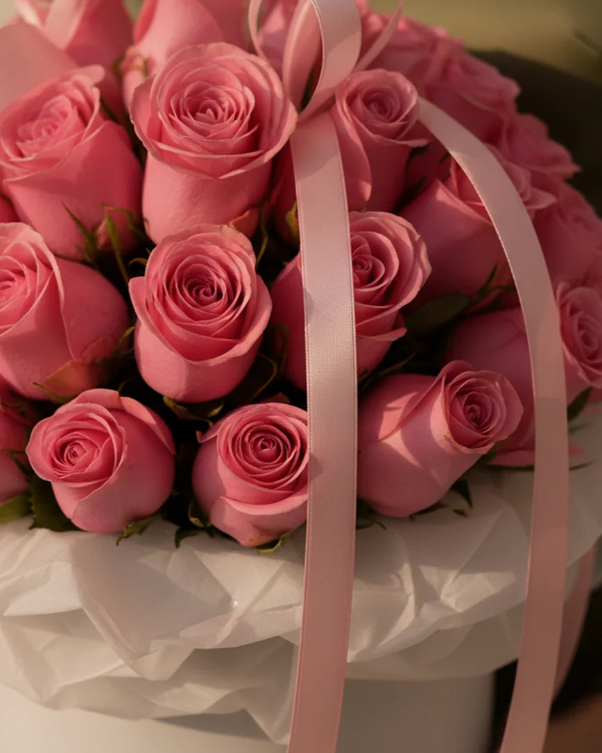 Boîte Rose detail — luxury flowers Dubai | Miss Florenski