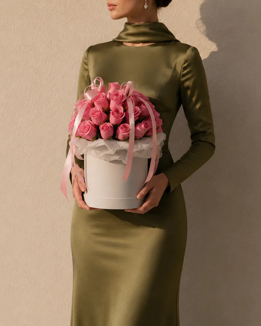 Boîte Rose — luxury floral arrangement Dubai | Miss Florenski