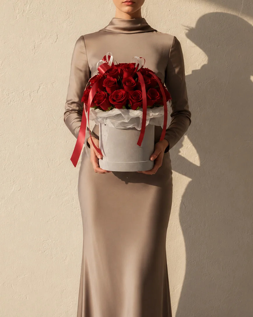 Boîte Rouge detail — luxury flowers Dubai | Miss Florenski
