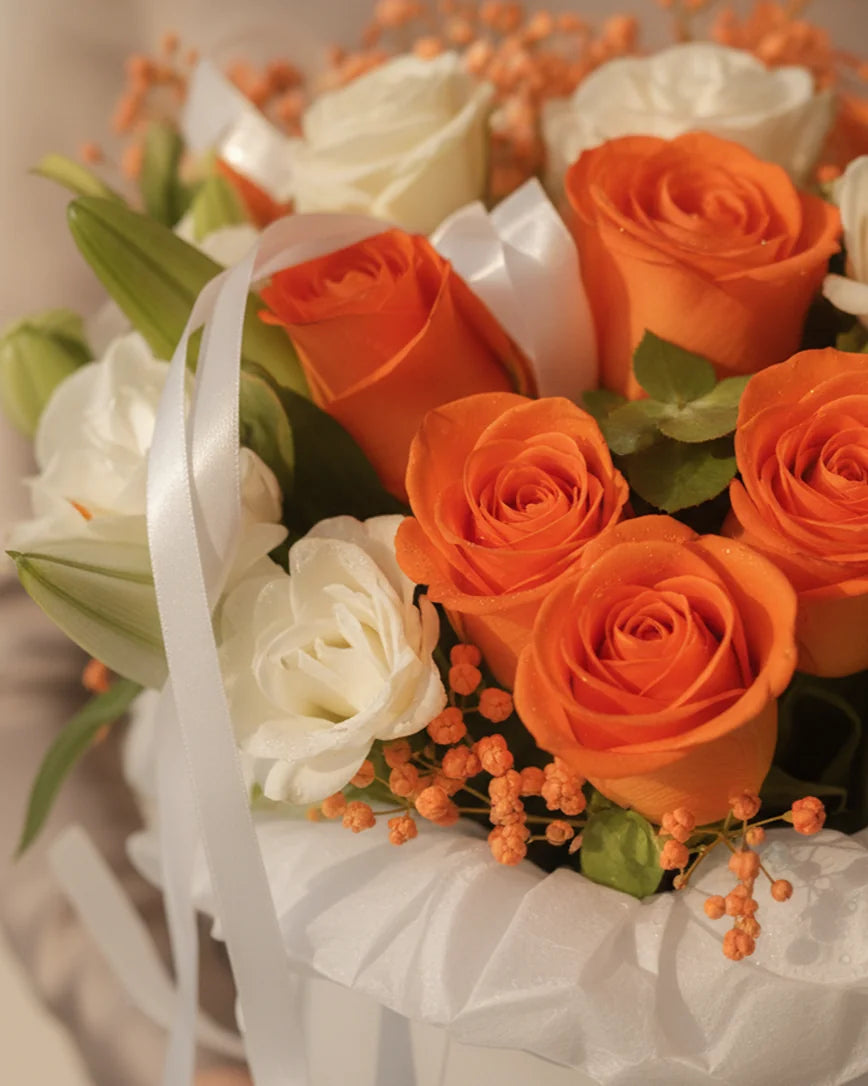 Confiture D'abricot detail — luxury flowers Dubai | Miss Florenski
