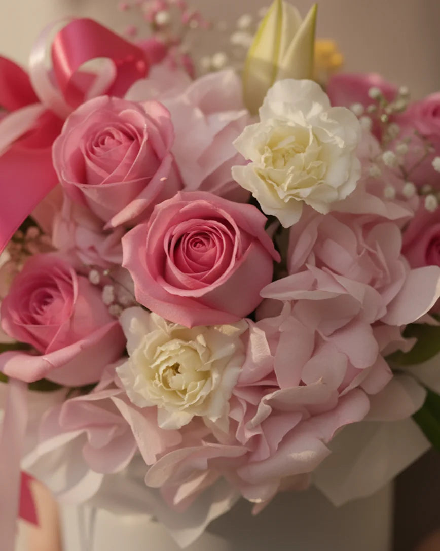 Crème Glacée detail — luxury flowers Dubai | Miss Florenski