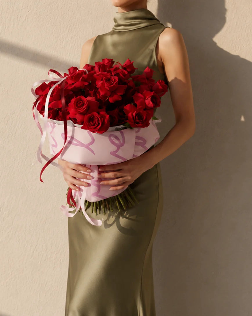 Douce Romance detail — luxury flowers Dubai | Miss Florenski