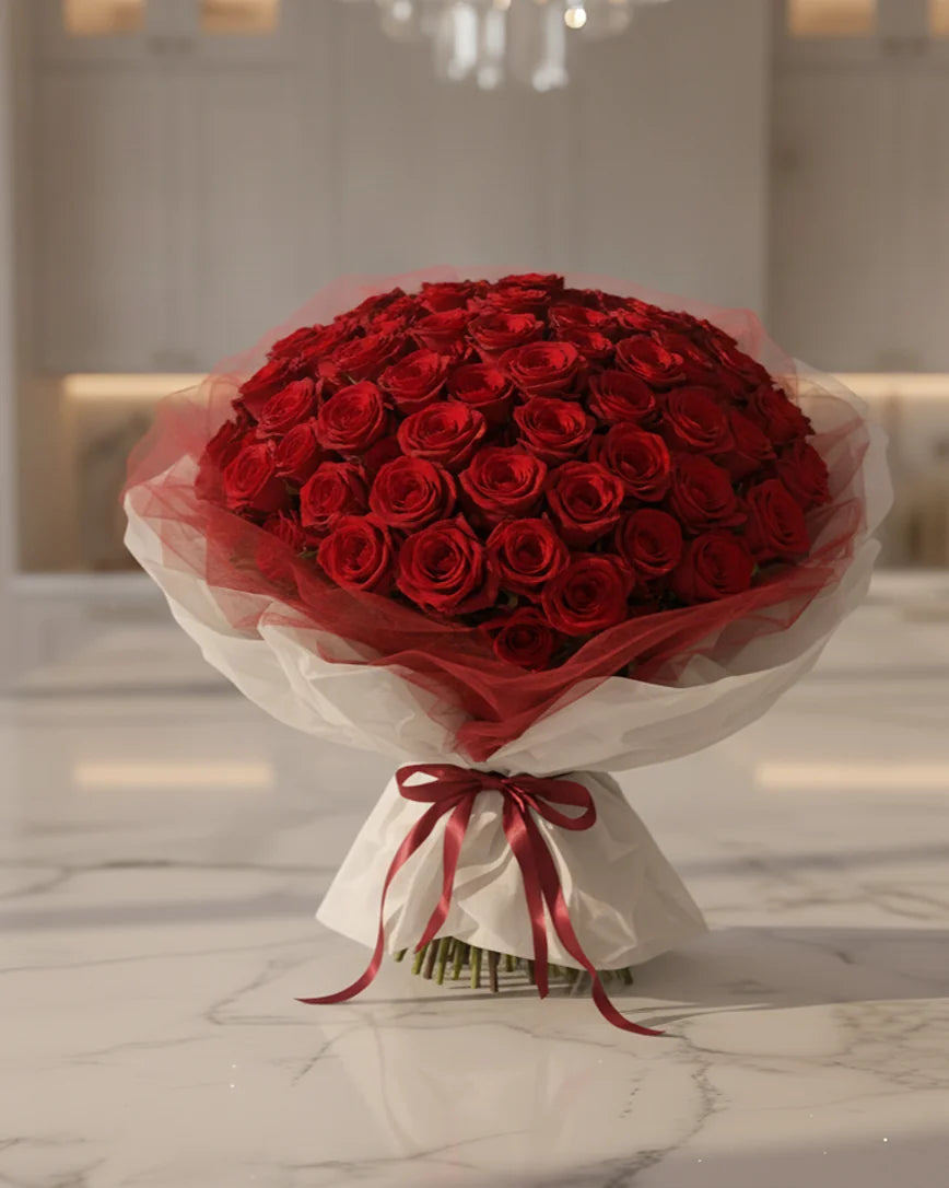 Eternité Rouge detail — luxury flowers Dubai | Miss Florenski