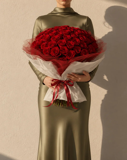 Eternité Rouge — luxury floral arrangement Dubai | Miss Florenski