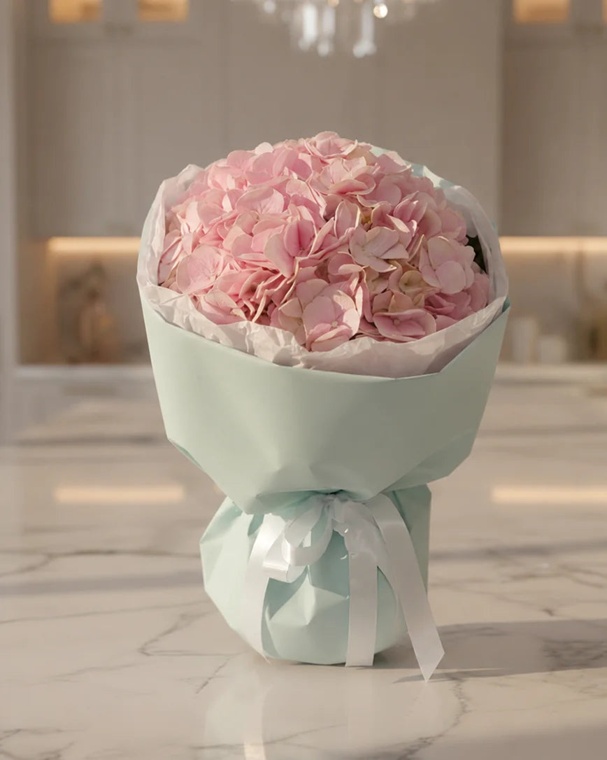 Hortensia Chloé detail — luxury flowers Dubai | Miss Florenski