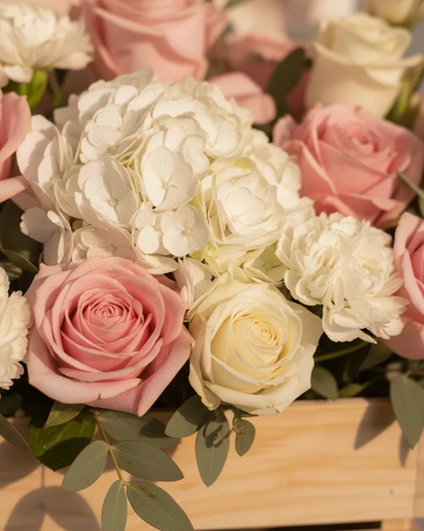 Jardin Secret detail — luxury flowers Dubai | Miss Florenski