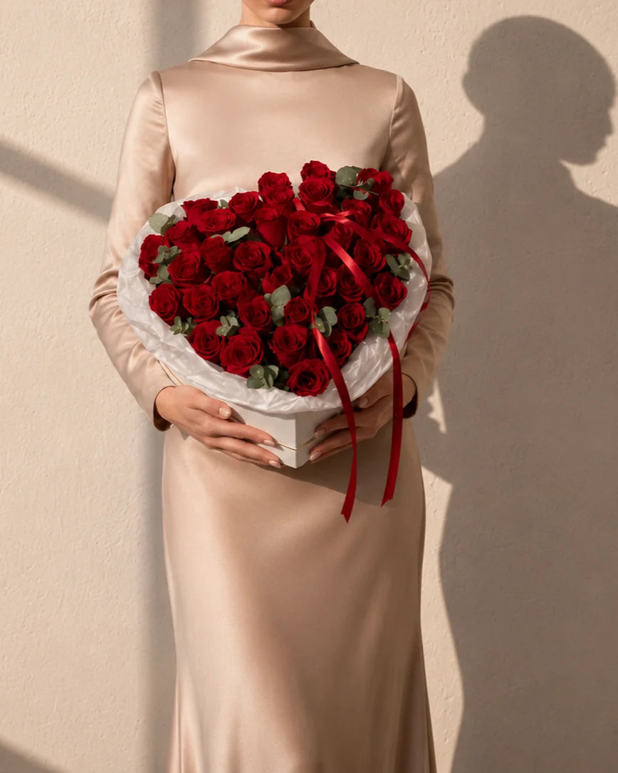 Le Coeur Qui Bat detail — luxury flowers Dubai | Miss Florenski