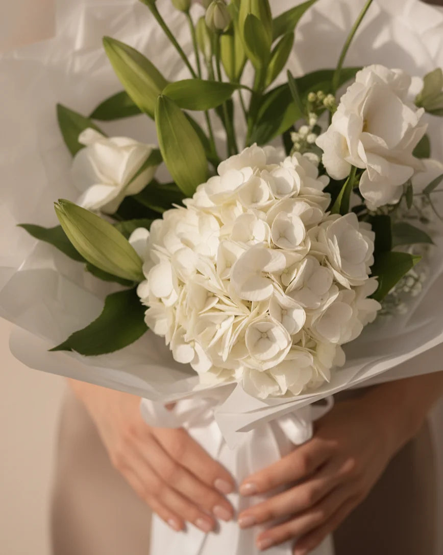 Le Rêve detail — luxury flowers Dubai | Miss Florenski