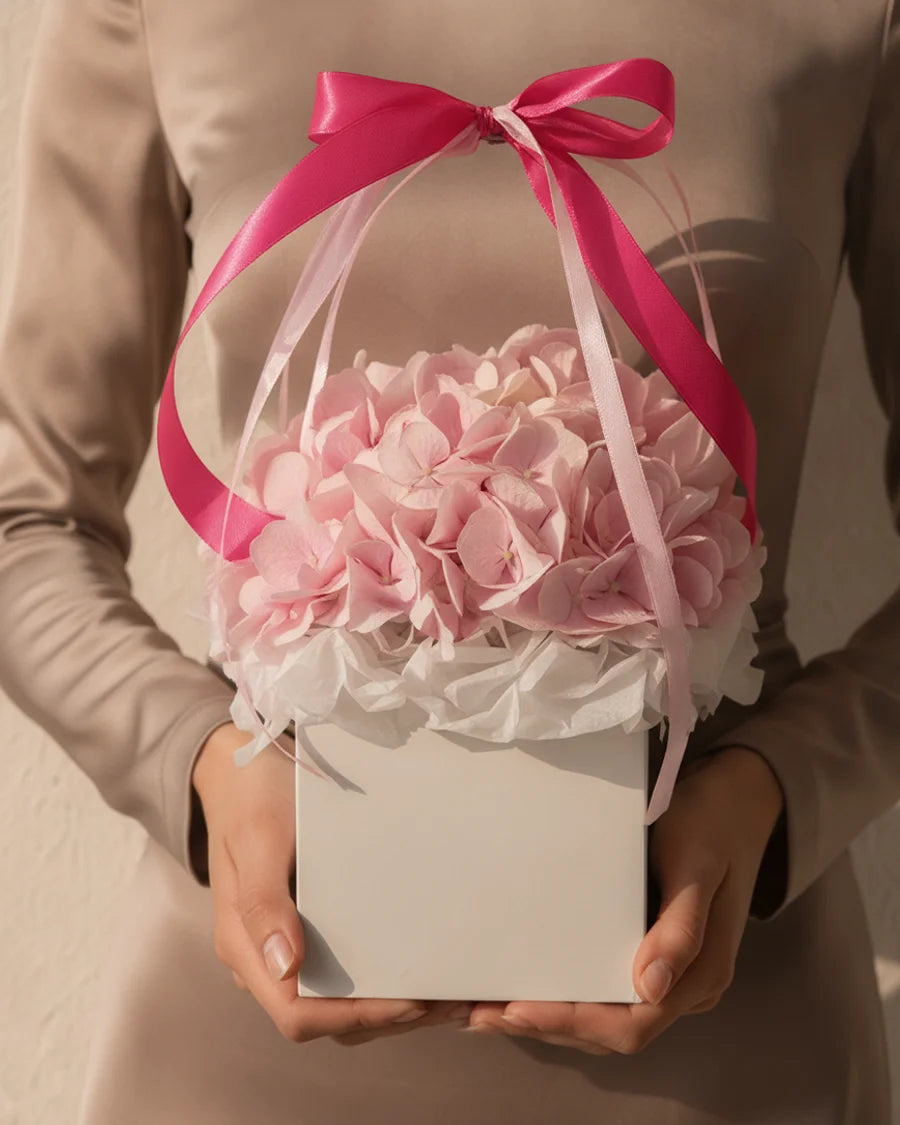 Nuage Rose - Miss Florenski Dubai