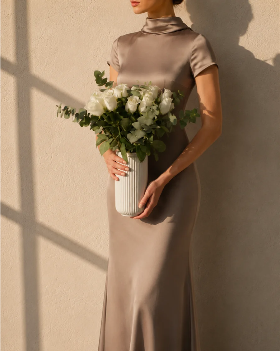 Vase de Fleurs Blanches - Miss Florenski Dubai