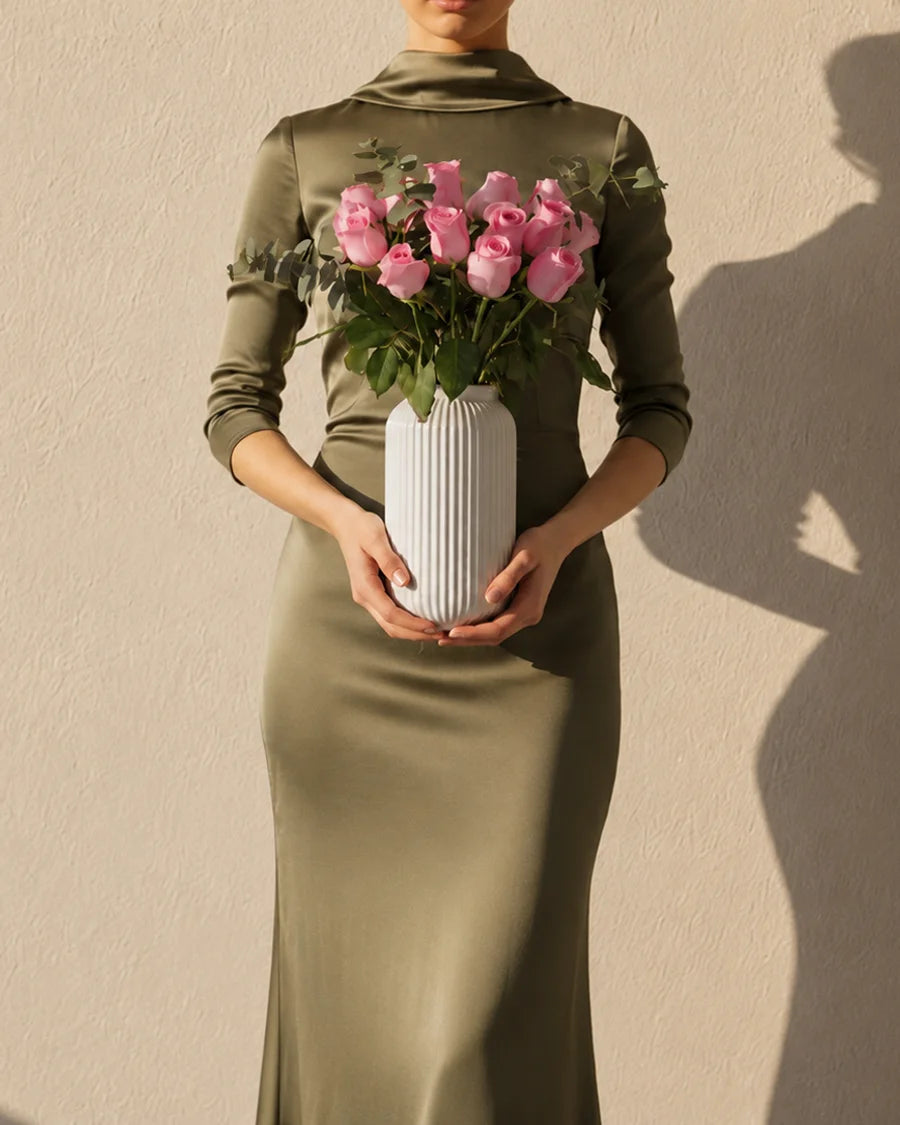 Vase de Fleurs Rose - Miss Florenski Dubai